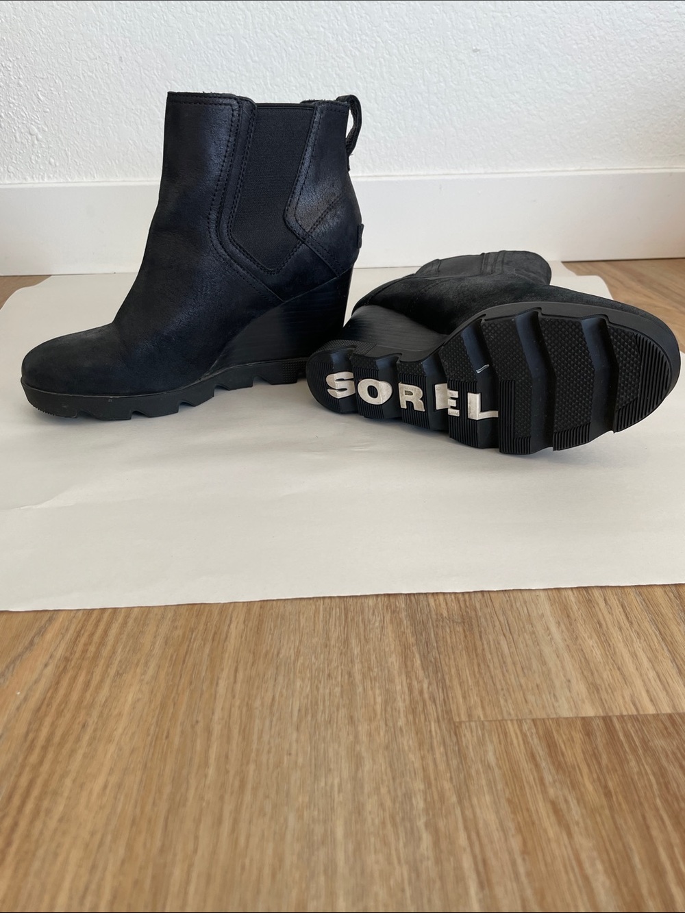 Sorel Joan Uptown Wedge Waterproof Wedge Boot Chelsea Booties Black 8.5